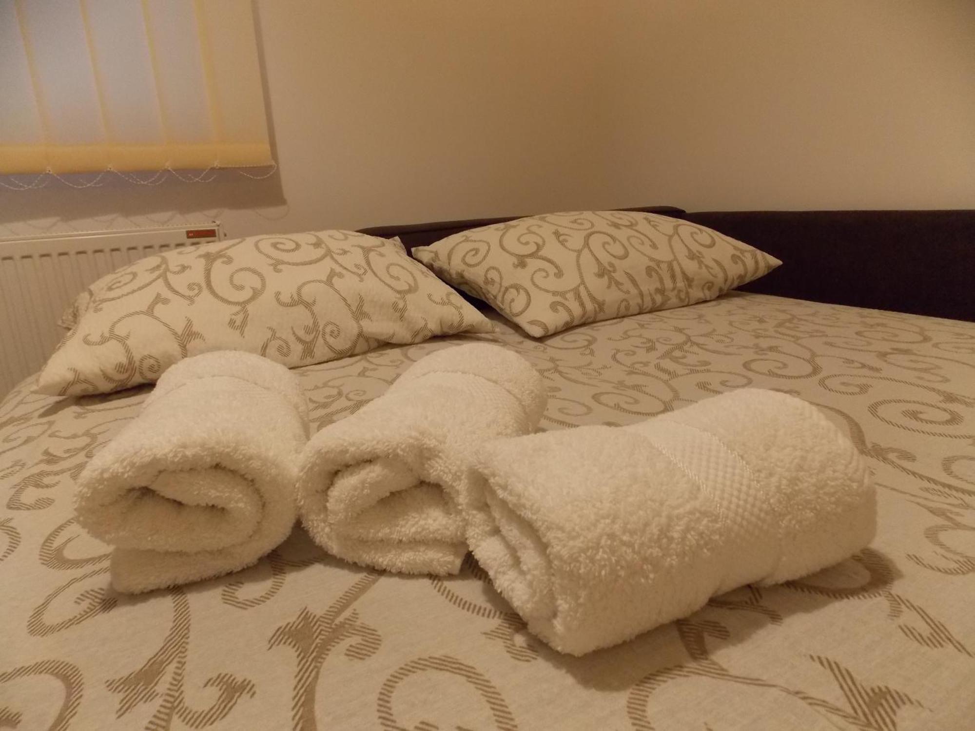 Kety Apartments 크라구예바츠 외부 사진